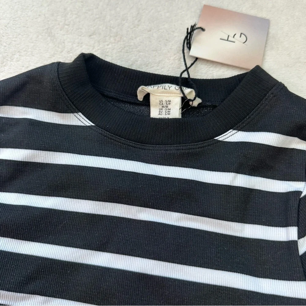 NWT Happily Grey Black & White Striped Seamless Crop Top - Picture 6 of 13